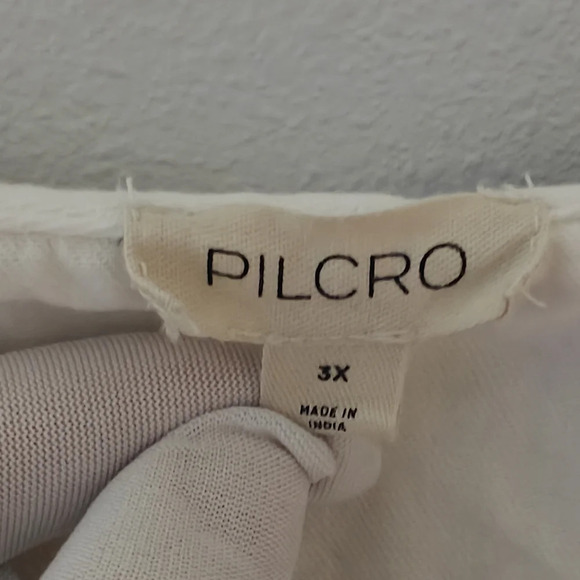 Pilcro Embellished Ruffle Collar Top 3X White Embroidery Rose Bird Cropped - Picture 5 of 8